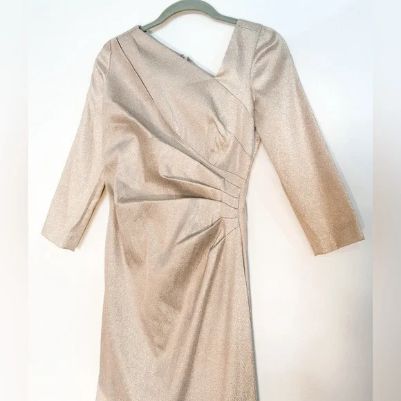 Teri Jon by Rickie Freeman gold metallic gown 3/4 long sleeve formal dress - Picture 5 of 8